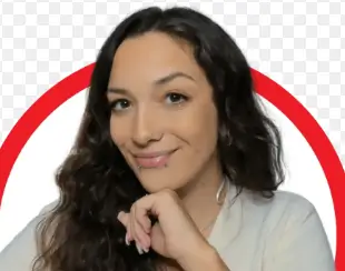 Mari Fuentes, creadora del curso MonetizaTube